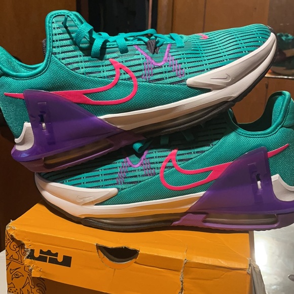 Brand new with Box, Lebron Witness VI. The color is emerald and hyper pink. - Picture 2 of 2